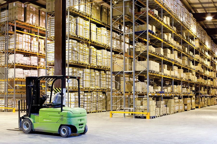 Warehouses: Logistics center, locations & alternatives - hellotax  Blog